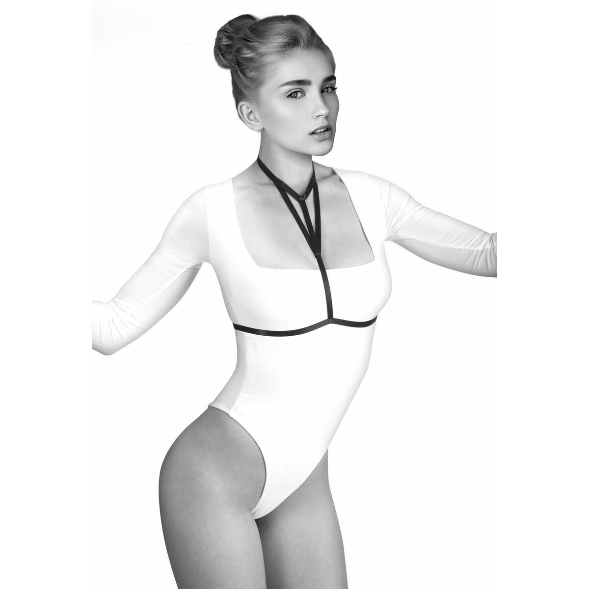 V6HBC8EA543EA6D8C3123F8CCDC2DE937AAR4673335P5